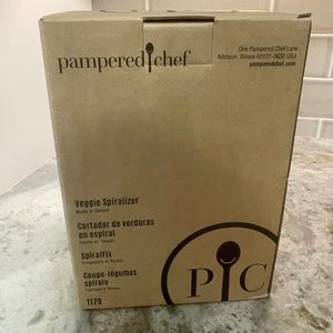 pampered Chef spiralizer